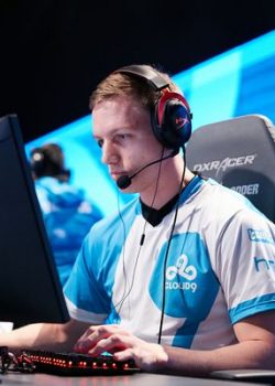 Skadoodle CS:GO Settings