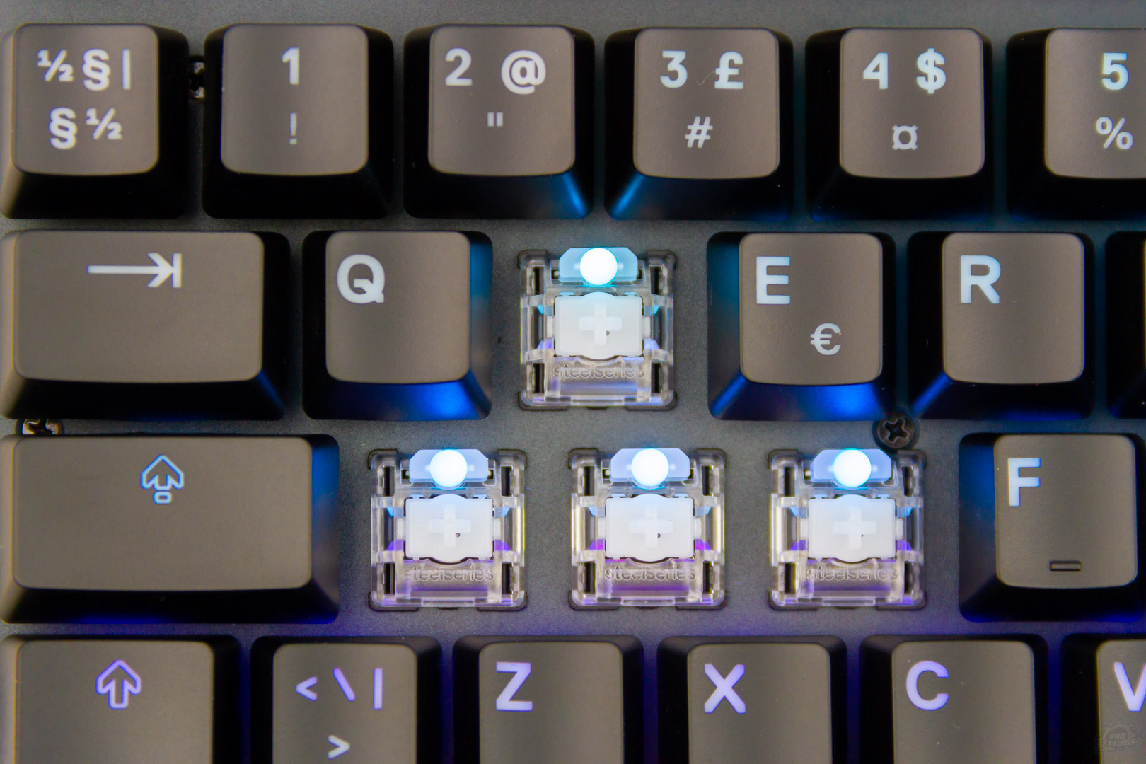 Apex Pro Tkl - Steelseries - Switches Omnipoint - Clavier AZERTY